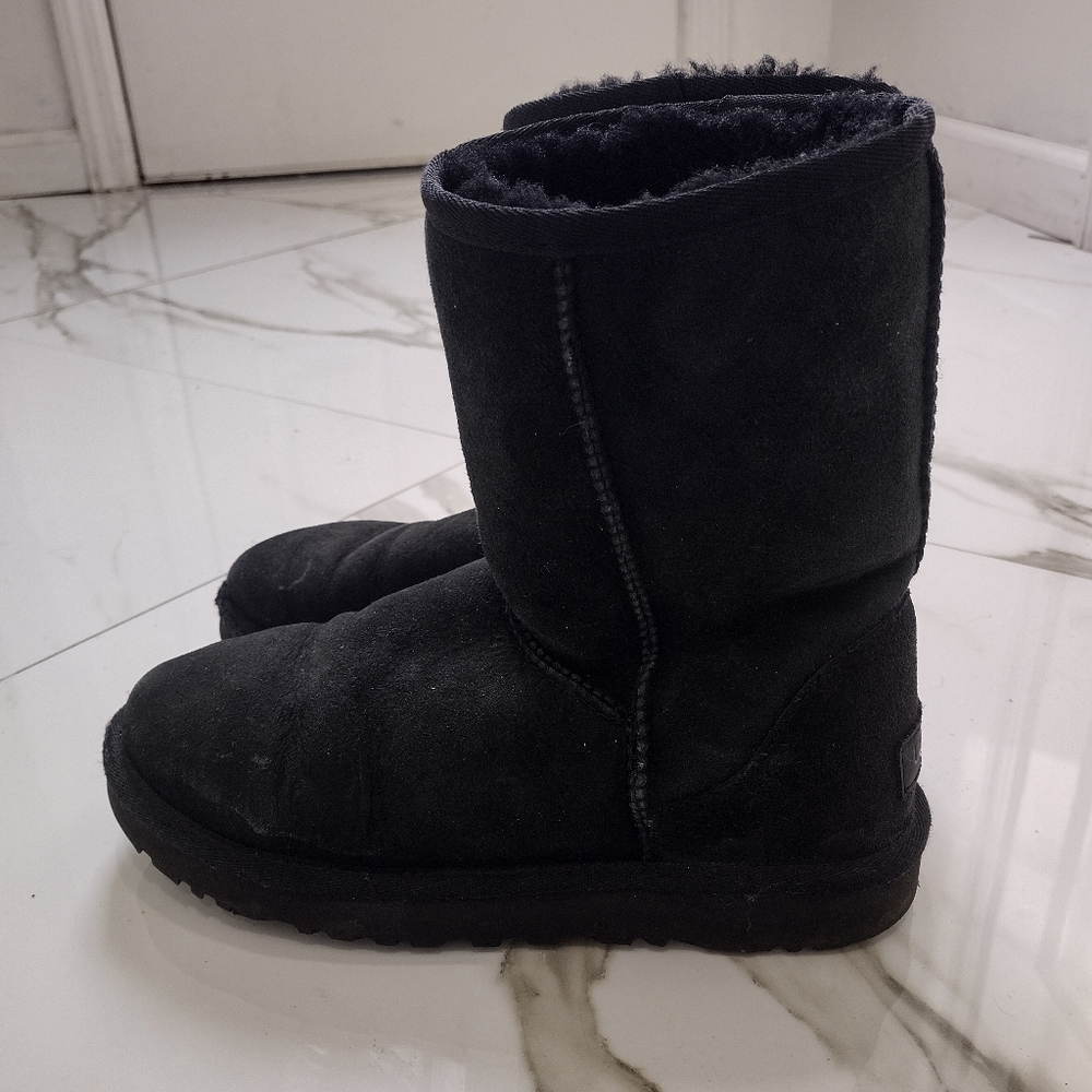 Ugg Ugg Ugg - image 4